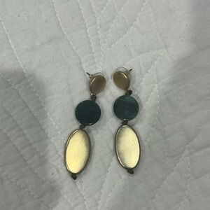 Chic Gold and Green Drop Earrings